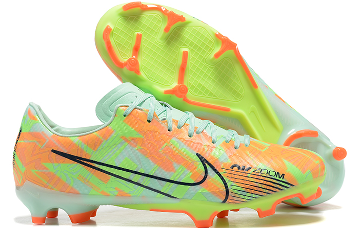 chuteira campo Nike Mercurial Vapor XV FG