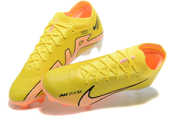 chuteira campo Nike Mercurial Vapor XV FG