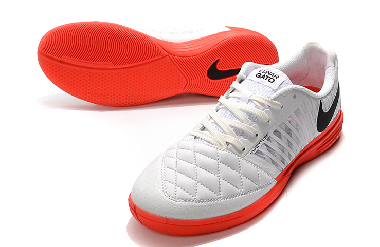 CHUTEIRA FUTSAL NIKE5 LUNAR GATO II IC