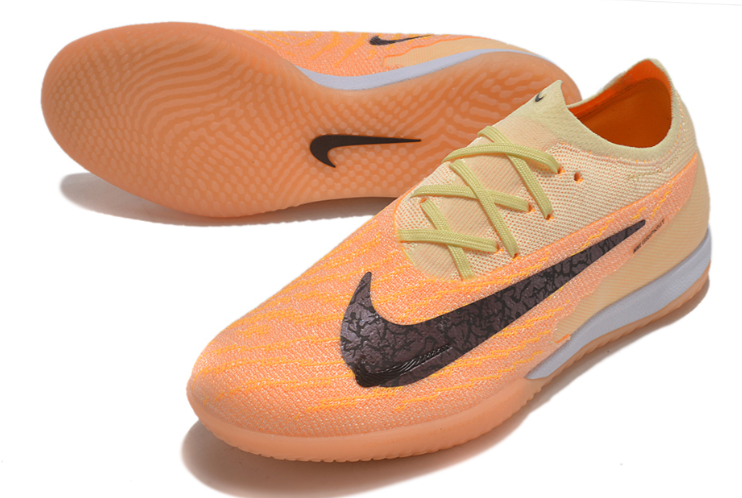 CHUTEIRA FUSAL Nike Phantom GX Elite IC